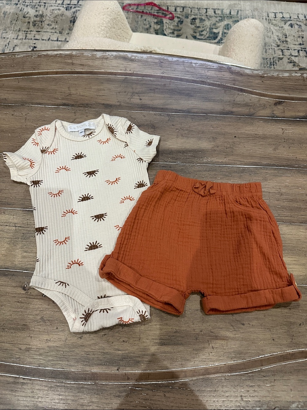 Rachel Zoe Cream Sun-Print Bodysuit & Rust Shorts Set